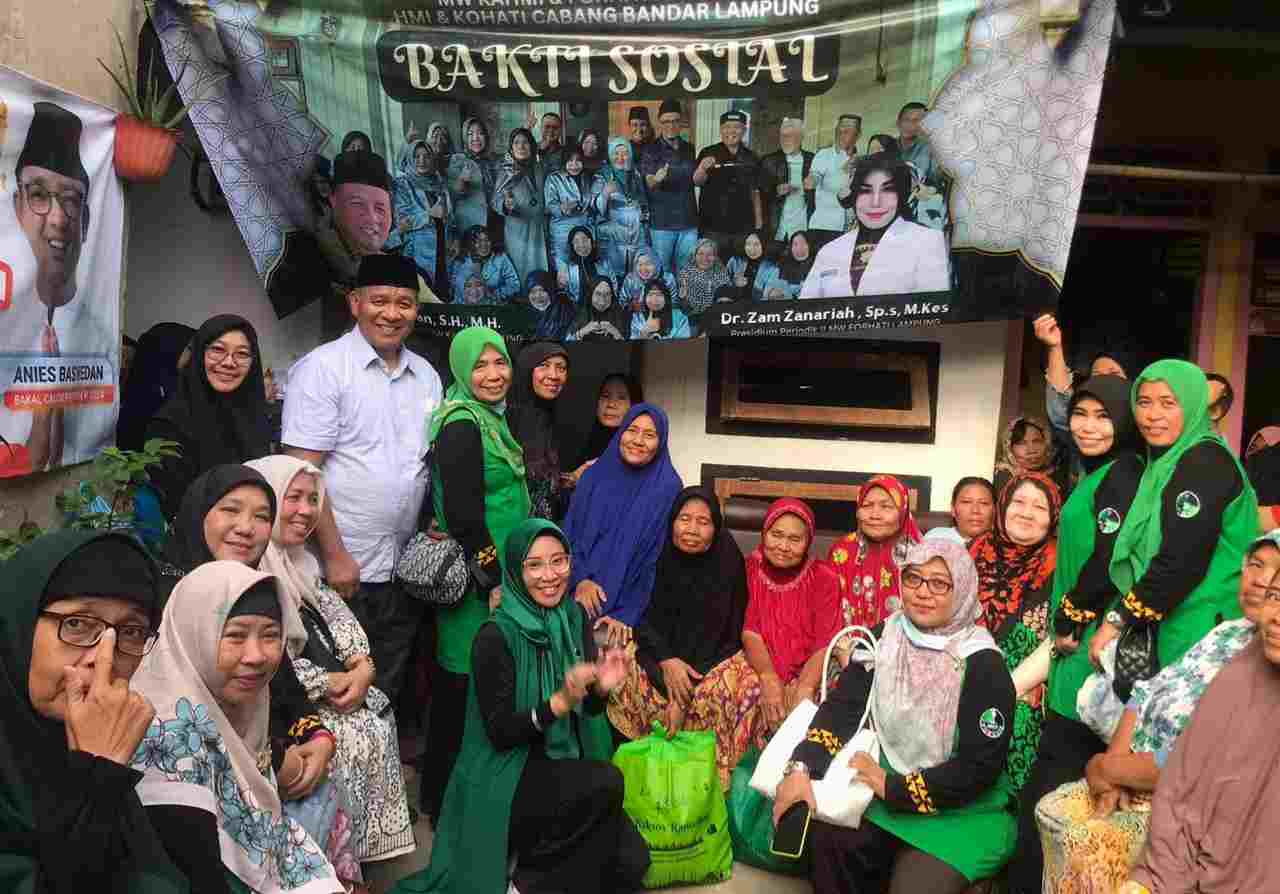 Agenda Perdana Era Kepemimpinan, KAHMI Forhati Lampung Bagikan 630 Paket Sembako Agenda Perdana Era Kepemimpinan, KAHMI Forhati Lampung Bagikan 630 Paket Sembako