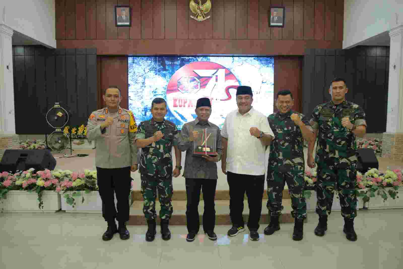 Bupati Asahan Sambut Kedatangan Pangdam I/BB Bupati Asahan Sambut Kedatangan Pangdam I/BB