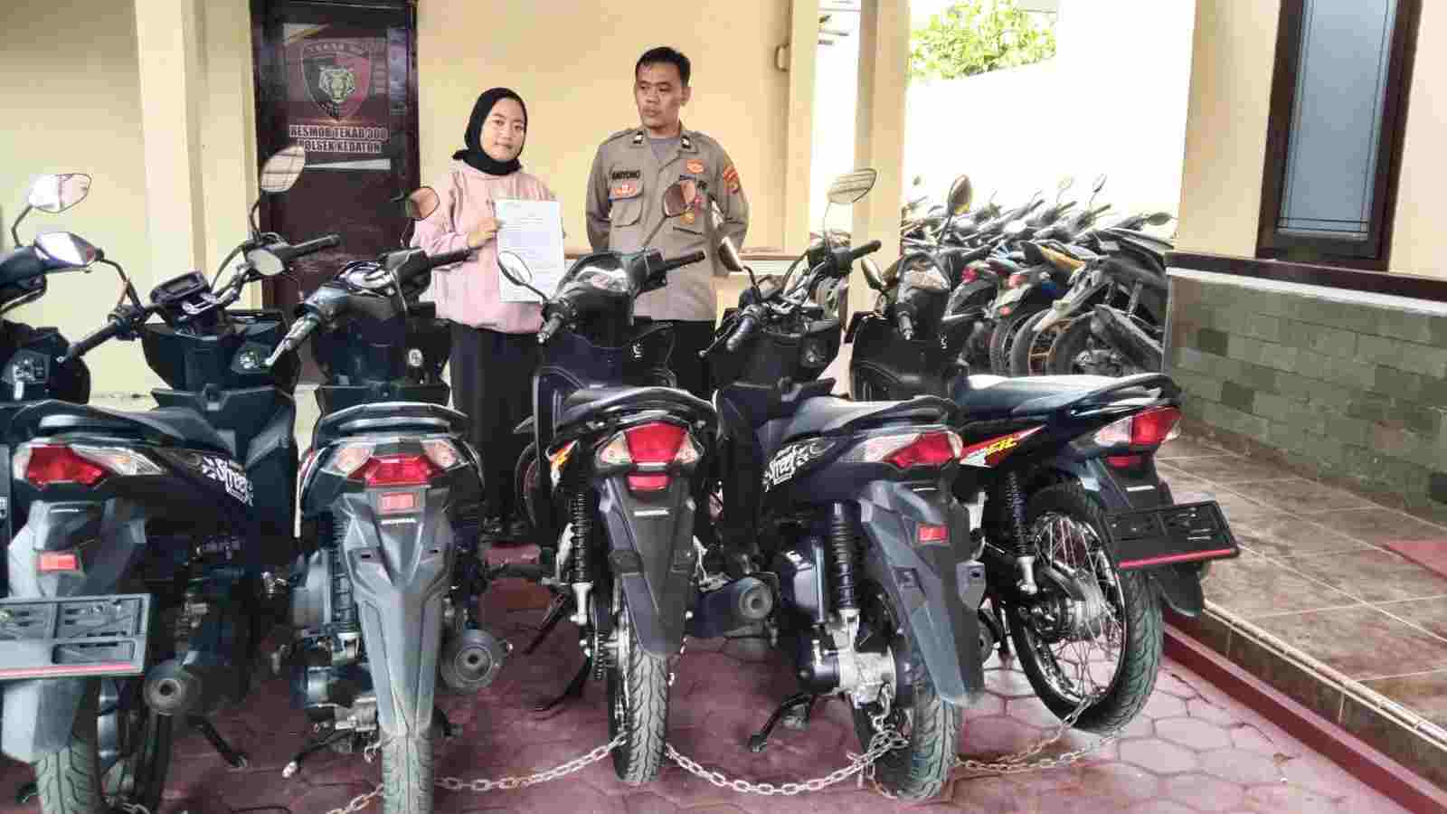 Polresta Bandar Lampung Terima Ratusan Sepeda Motor Titipan Milik Warga Yang Akan Mudik Polresta Bandar Lampung Terima Ratusan Sepeda Motor Titipan Milik Warga Yang Akan Mudik