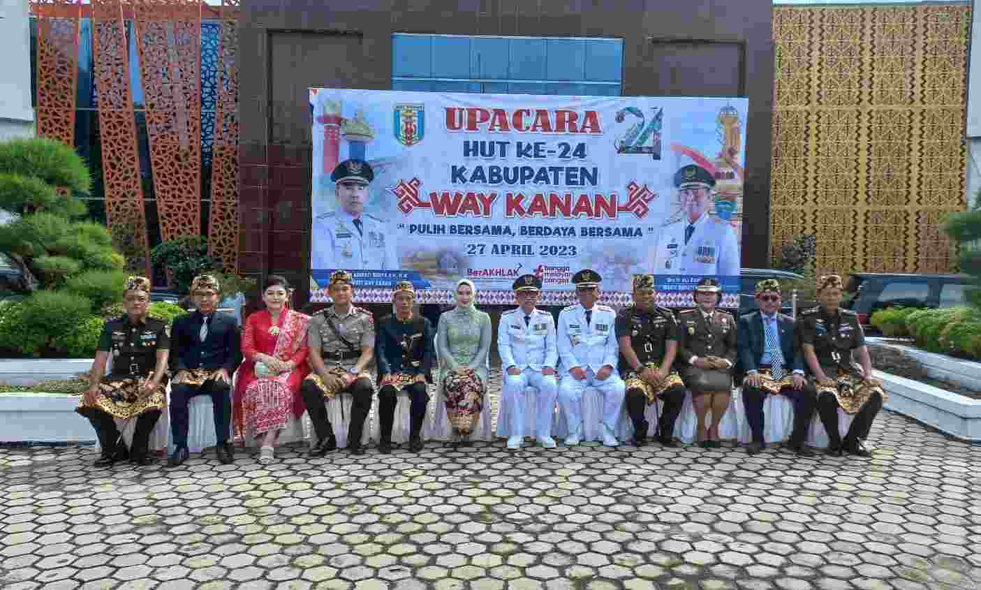 Kapolres AKBP Teddy Rachesna Hadiri Upacara Peringatan HUT ke-24 Kabupaten Way Kanan Kapolres AKBP Teddy Rachesna Hadiri Upacara Peringatan HUT ke-24 Kabupaten Way Kanan