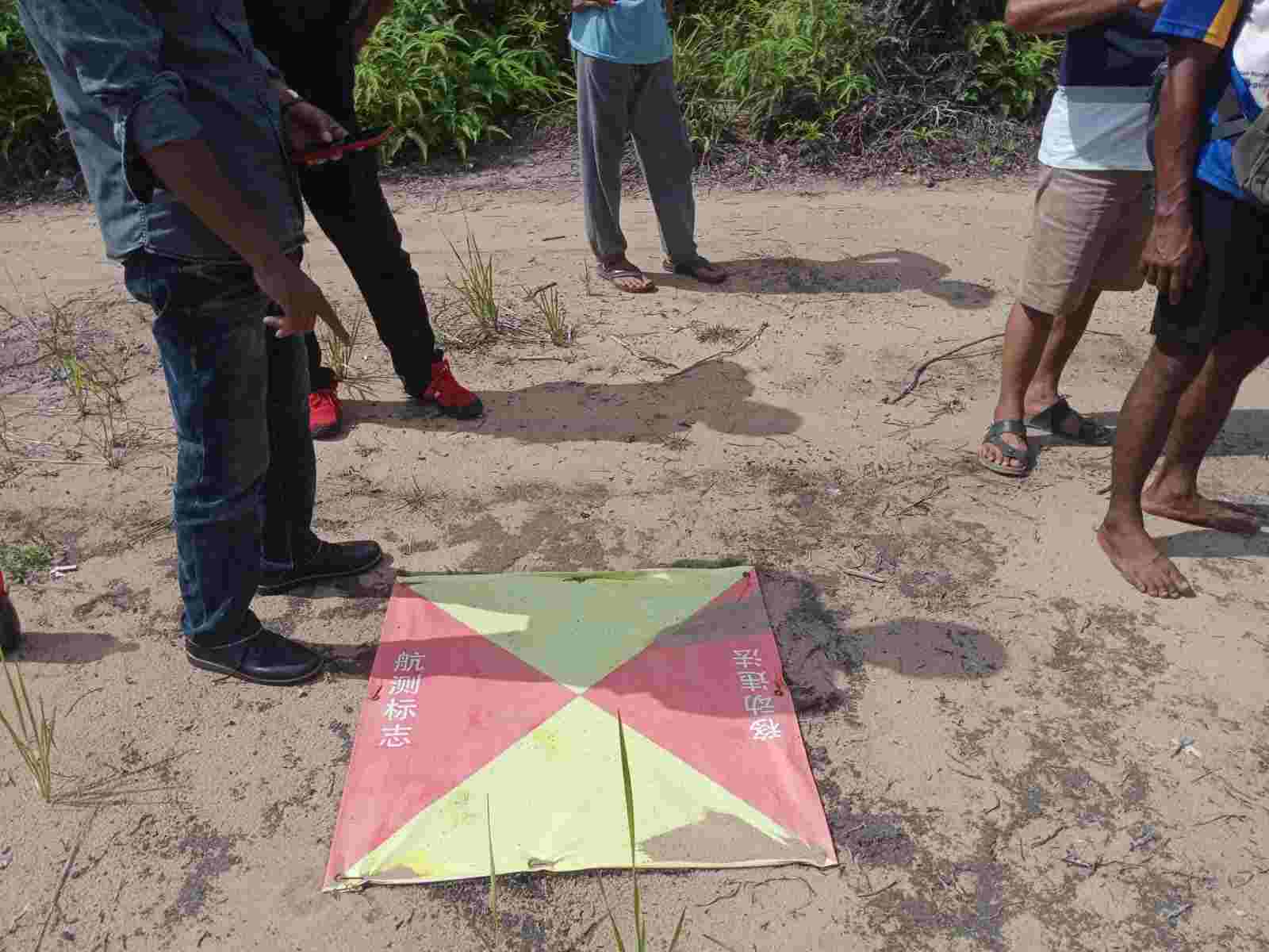 Tapal Batas Bermerek Cina, Diduga Pulau Potoh Bintan Sudah Dijual ke Salah Satu Perusahan Besar Tapal Batas Bermerek Cina, Diduga Pulau Potoh Bintan Sudah Dijual ke Salah Satu Perusahan Besar