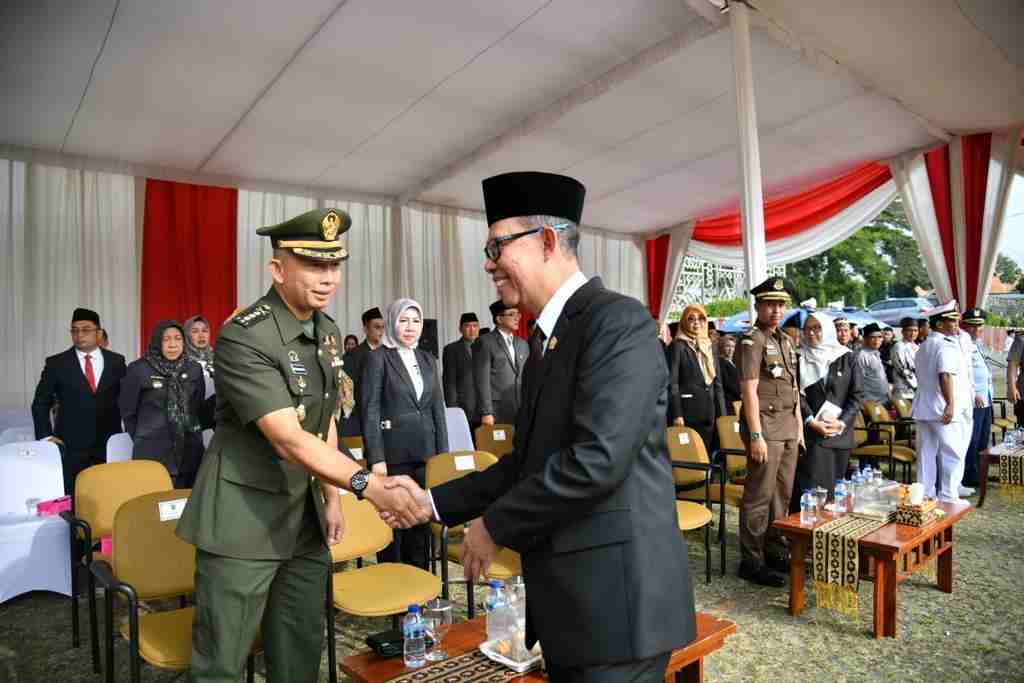 Kasipers Kasrem 043/Gatam Mengharapkan Kualitas Pendidikan Semakin Meningkat Kasipers Kasrem 043/Gatam Mengharapkan Kualitas Pendidikan Semakin Meningkat