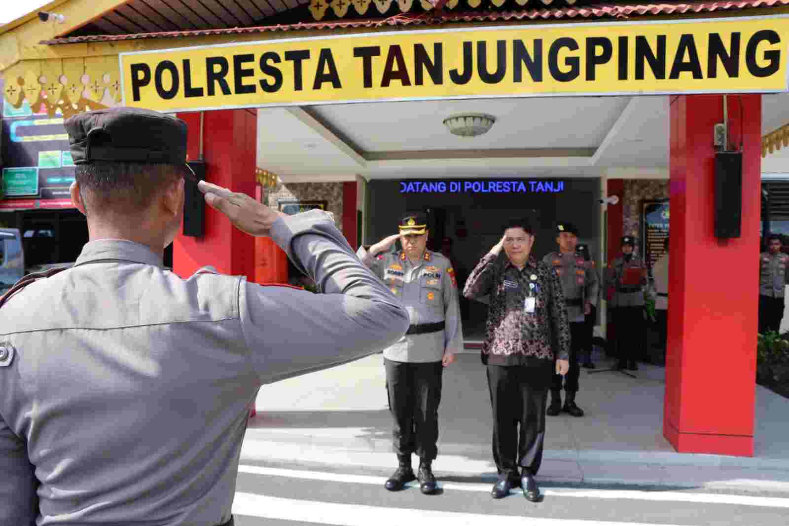 Apel Deklasi Pencengahan Karhutla di Wilayah Kota Tanjungpinang 2023 Apel Deklasi Pencengahan Karhutla di Wilayah Kota Tanjungpinang 2023