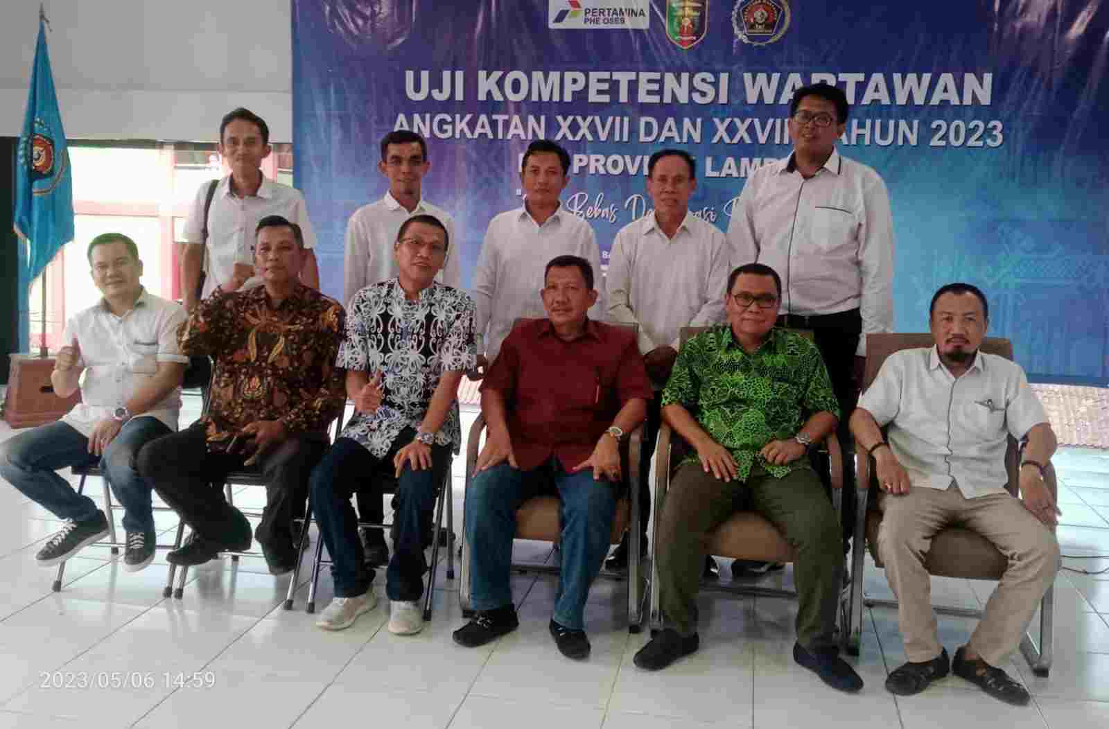 UKW Angkatan 27 dan 28 yang Digelar PWI Lampung Resmi Ditutup UKW Angkatan 27 dan 28 yang Digelar PWI Lampung Resmi Ditutup