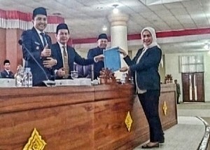Rapat Paripurna DPRD ke-IV Pendangan LKPJ Akhir Bupati Ogan Ilir TA 2022 Rapat Paripurna DPRD ke-IV Pendangan LKPJ Akhir Bupati Ogan Ilir TA 2022