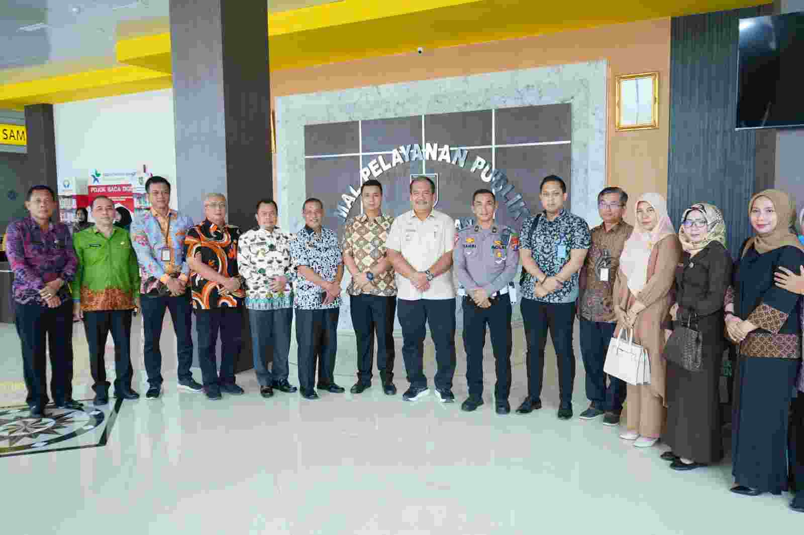 Wabup Taufik Ikuti Grand Launching MPP Wabup Taufik Ikuti Grand Launching MPP