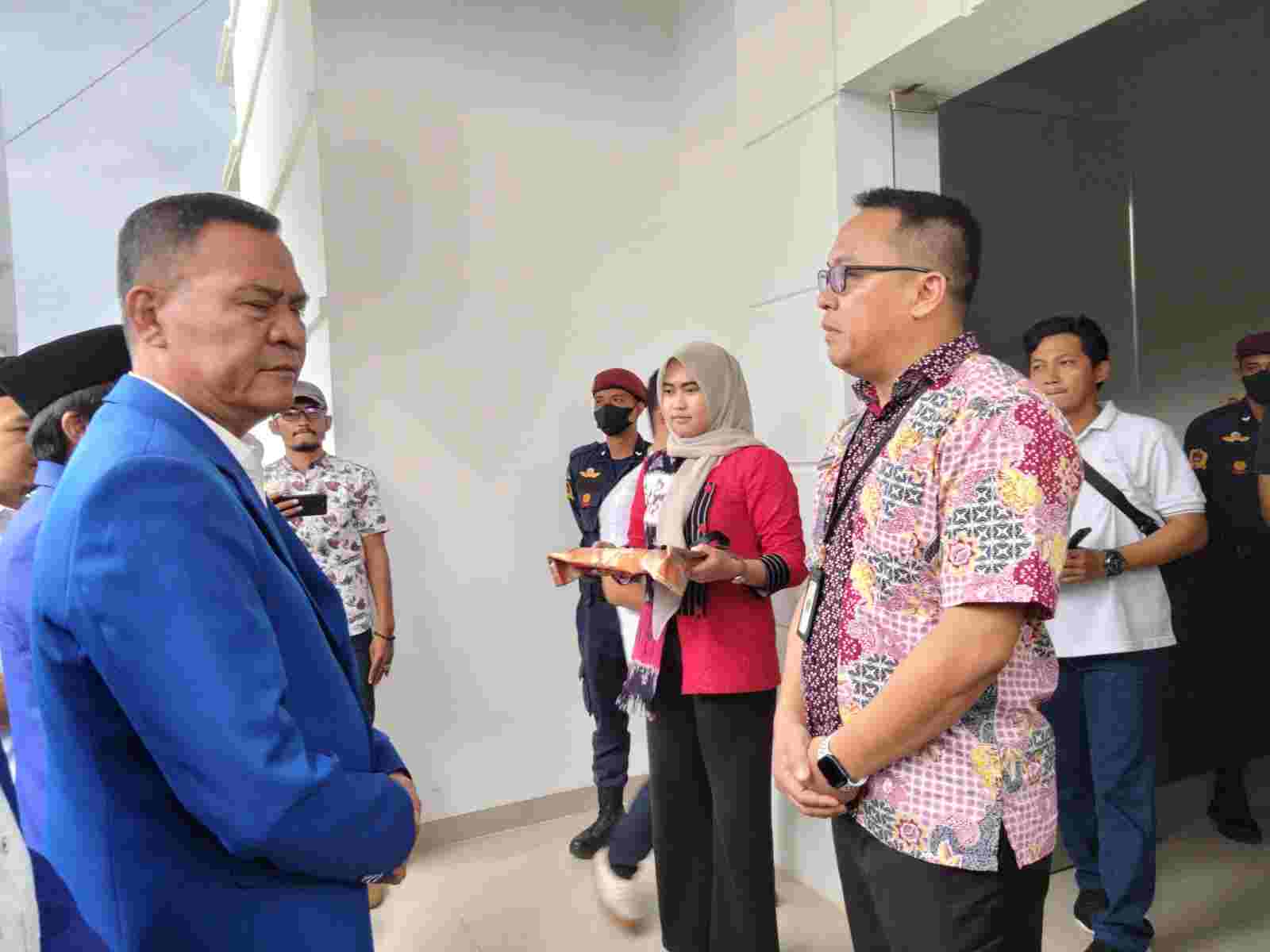Tak Hanya Target 8 Kursi, Pemilu 2024 PAN Incar Posisi Pimpinan di DPRD Pesawaran Tak Hanya Target 8 Kursi, Pemilu 2024 PAN Incar Posisi Pimpinan di DPRD Pesawaran
