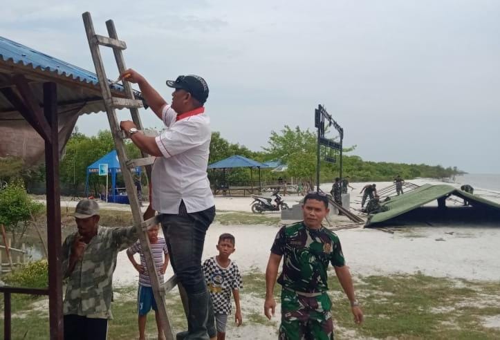 Jelang Peresmian KBN, TNI AL Lantamal 1 Belawan dan Pemdes Bagan Kuala Gotong Royong Jelang Peresmian KBN, TNI AL Lantamal 1 Belawan dan Pemdes Bagan Kuala Gotong Royong