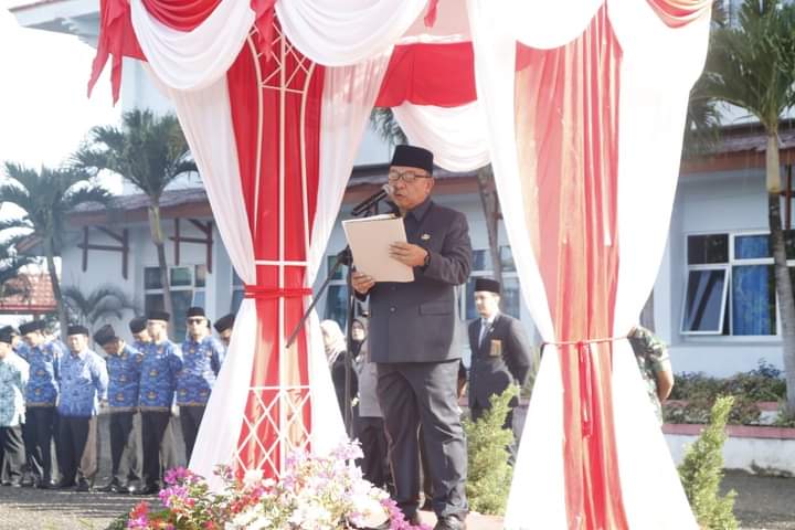 DPR Seluma Hadiri Upacara Hardiknas dan Hari Otonomi Daerah ke-27 DPR Seluma Hadiri Upacara Hardiknas dan Hari Otonomi Daerah ke-27