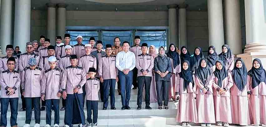 Pemkab Resmi Lepas Kafilah STQH Ogan Ilir 2023, Ini Pesan Bupati Panca Pemkab Resmi Lepas Kafilah STQH Ogan Ilir 2023, Ini Pesan Bupati Panca