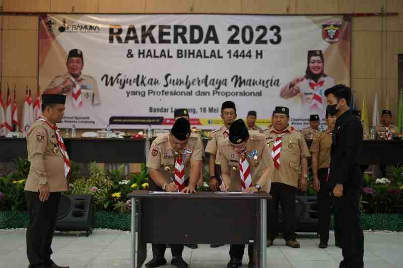 UIN RIL dan Kwarda Pramuka Teken MoU UIN RIL dan Kwarda Pramuka Teken MoU