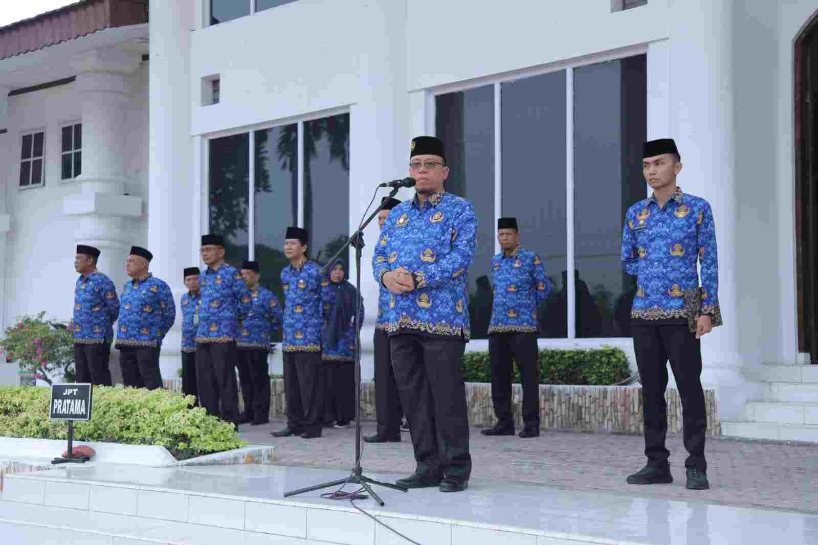 John Hardi Harap ASN di Lingkungan Pemkab Asahan Bertugas Amanah John Hardi Harap ASN di Lingkungan Pemkab Asahan Bertugas Amanah