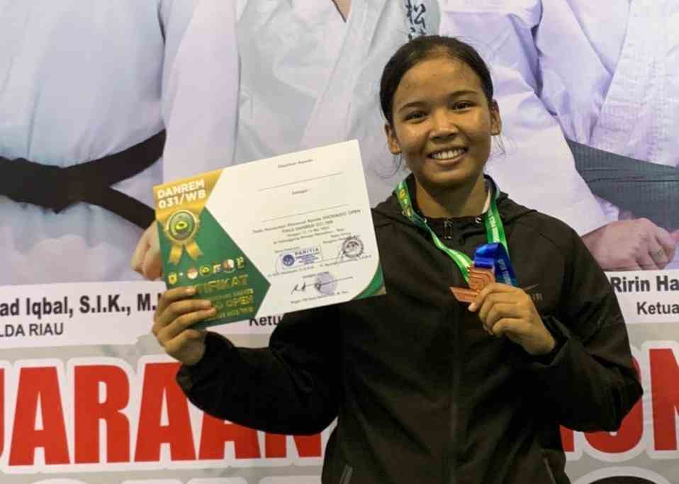 Mahasiswi IIB Darmajaya Juara Kejurnas Shokaido Piala Danrem 031 Wira Bima, Riau Mahasiswi IIB Darmajaya Juara Kejurnas Shokaido Piala Danrem 031 Wira Bima, Riau