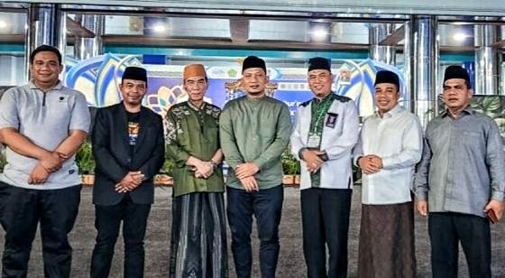 Alhamdulillah, Kalifah STQH Diacara Malam Terakhir Lubuk Linggau Sebagai Juara Umum Alhamdulillah, Kalifah STQH Diacara Malam Terakhir Lubuk Linggau Sebagai Juara Umum