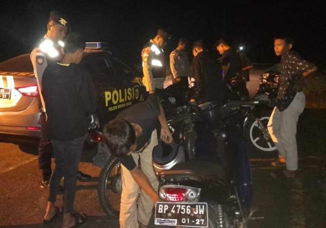 Ciptakan Situasi Tetap Kondusif, Polsek Jajaran Polres Bintan Laksanakan KRYD Ciptakan Situasi Tetap Kondusif, Polsek Jajaran Polres Bintan Laksanakan KRYD