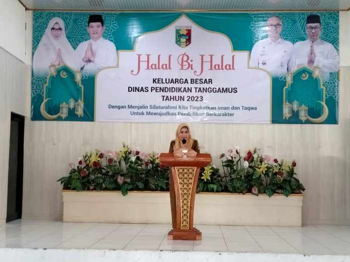 Keluarga Besar Dinas Pendidikan Kabupaten Tanggamus Mengadakan Halal Bihalal Keluarga Besar Dinas Pendidikan Kabupaten Tanggamus Mengadakan Halal Bihalal