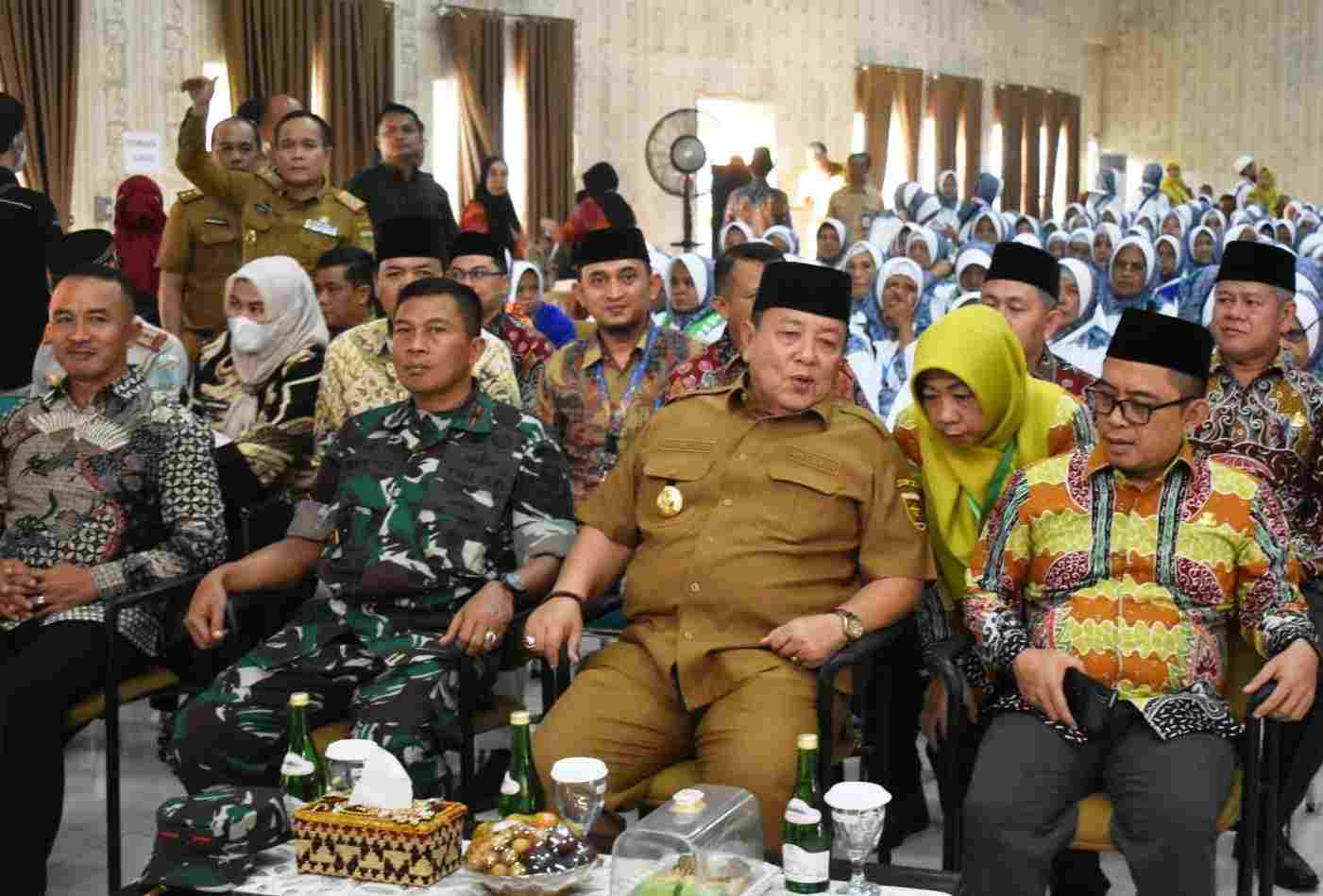 Calhaj Kloter Pertama Diberangkatkan, Danrem: Semoga Menjadi Haji Yang Mabrur Calhaj Kloter Pertama Diberangkatkan, Danrem: Semoga Menjadi Haji Yang Mabrur