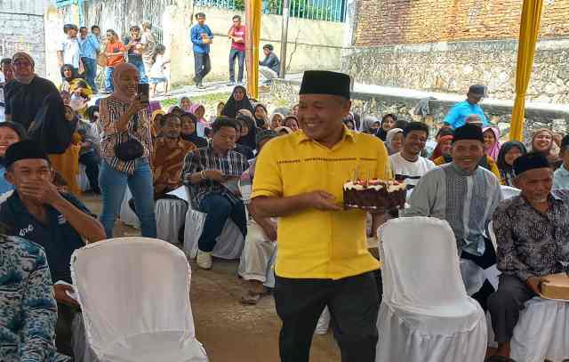 Sosialisasi IPWK di Kotabaru, Yuhadi Disambut Pecak Silat Cimande Sosialisasi IPWK di Kotabaru, Yuhadi Disambut Pecak Silat Cimande