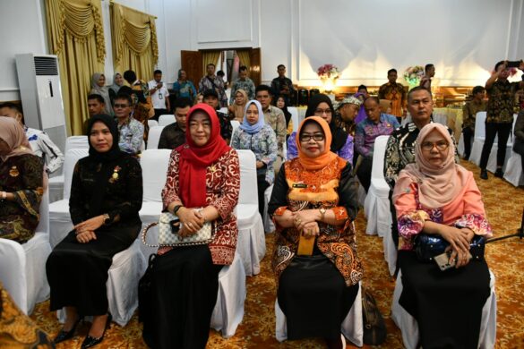 Pemkot Komitmen Tingkatkan Keterbukaan Informasi kepada Masyarakat Pemkot Komitmen Tingkatkan Keterbukaan Informasi kepada Masyarakat