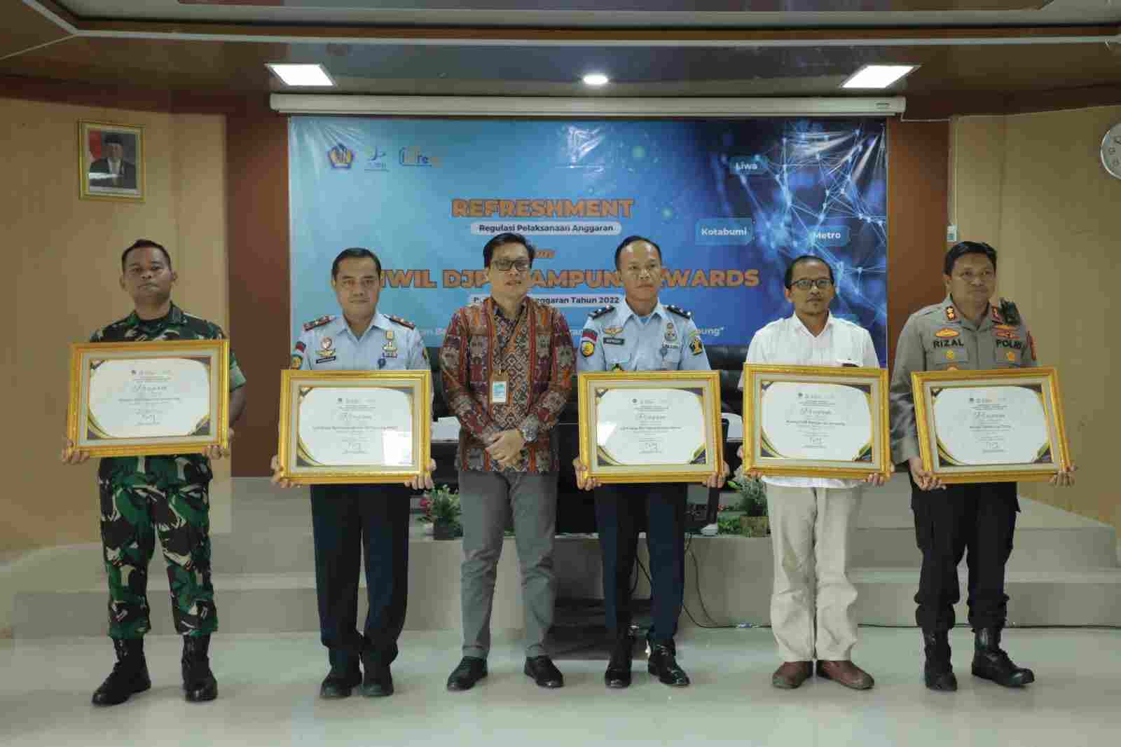 Kodim 0410 KBL Kembali Raih Penghargaan Peringkat Pertama IKPA Terbaik Tahun 2022 Kodim 0410 KBL Kembali Raih Penghargaan Peringkat Pertama IKPA Terbaik Tahun 2022