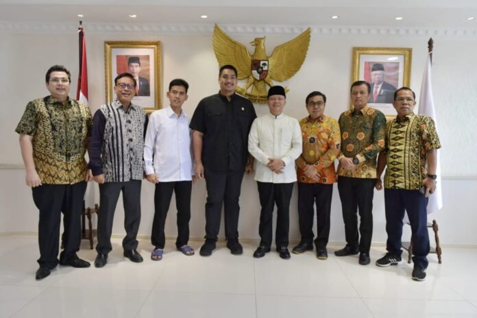 Temui Menpora RI, Gubernur Rohidin Bahas Persiapan Tour de Bencoolen 2024 Temui Menpora RI, Gubernur Rohidin Bahas Persiapan Tour de Bencoolen 2024
