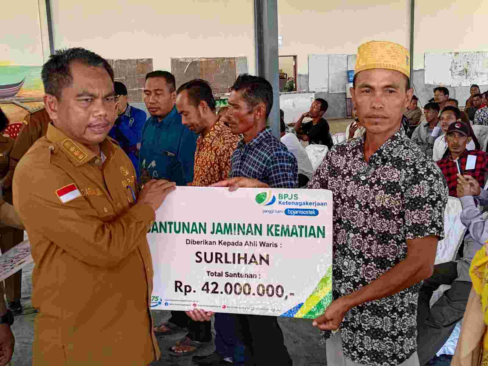 Pemkab Sergai Bersama BPJS Ketenagakerjaan Gelar Sosialisasi Perlindungan Nelayan Pemkab Sergai Bersama BPJS Ketenagakerjaan Gelar Sosialisasi Perlindungan Nelayan