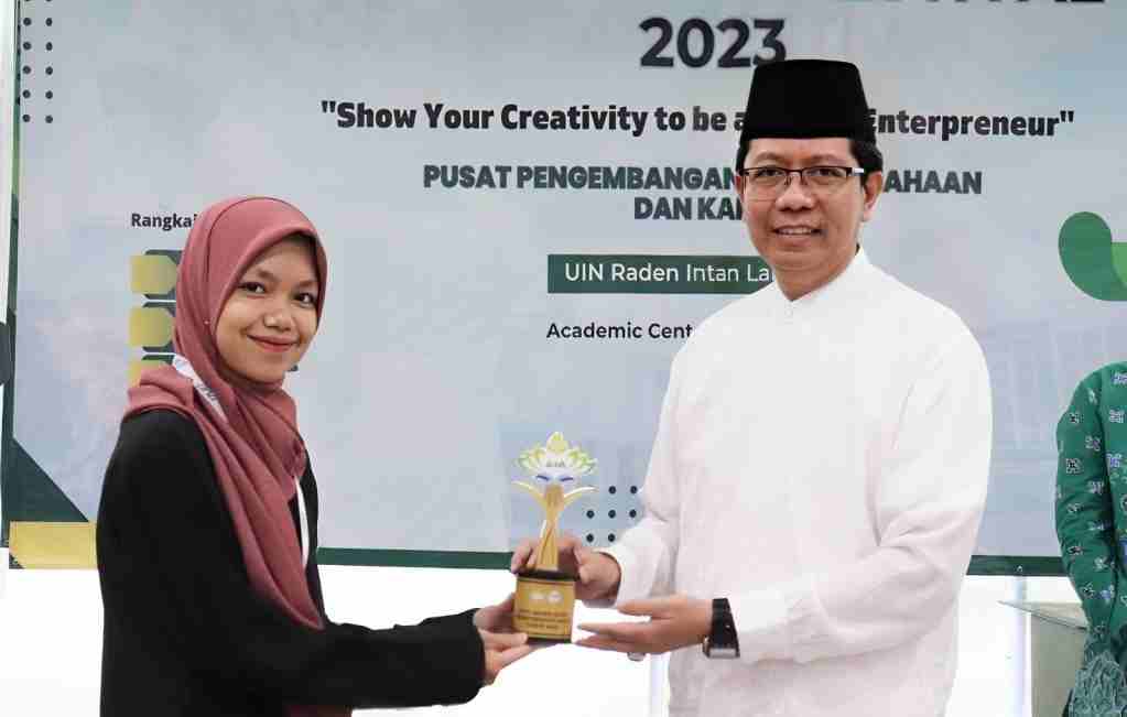 Raden Intan Festival 2023, Bangun Jiwa Entrepreneur Mahasiswa Raden Intan Festival 2023, Bangun Jiwa Entrepreneur Mahasiswa