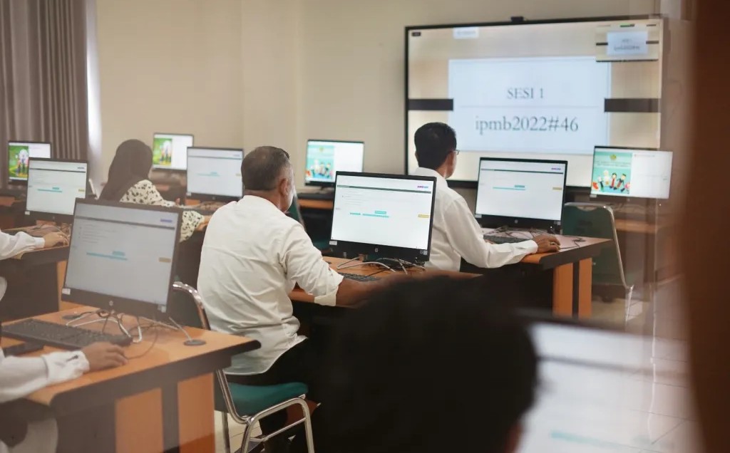 CAT IPMB, Prof Wan: Mengukur Profesionalisme dan Tingkat Moderasi Beragama ASN Kemenag CAT IPMB, Prof Wan: Mengukur Profesionalisme dan Tingkat Moderasi Beragama ASN Kemenag