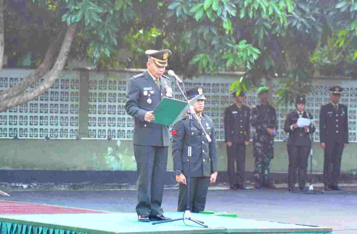 Peringati Hari Lahir Pancasila Kasrem 043/Gatam Sampaikan Amanat Panglima TNI Peringati Hari Lahir Pancasila Kasrem 043/Gatam Sampaikan Amanat Panglima TNI