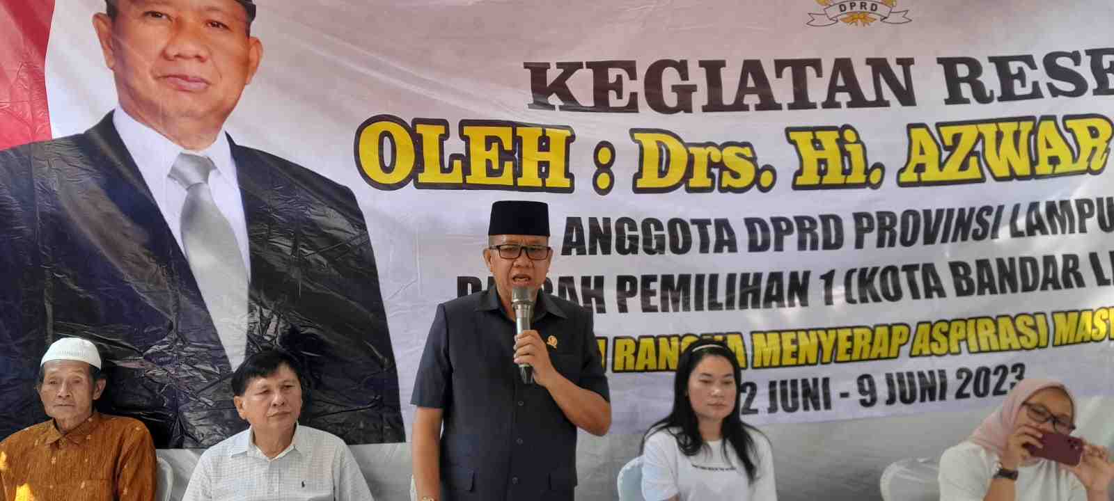 Reses, Azwar Yacub Janjikan Pembuatan Talud dan Drainase Bagi Warga Kelurahan Sidodadi Reses, Azwar Yacub Janjikan Pembuatan Talud dan Drainase Bagi Warga Kelurahan Sidodadi