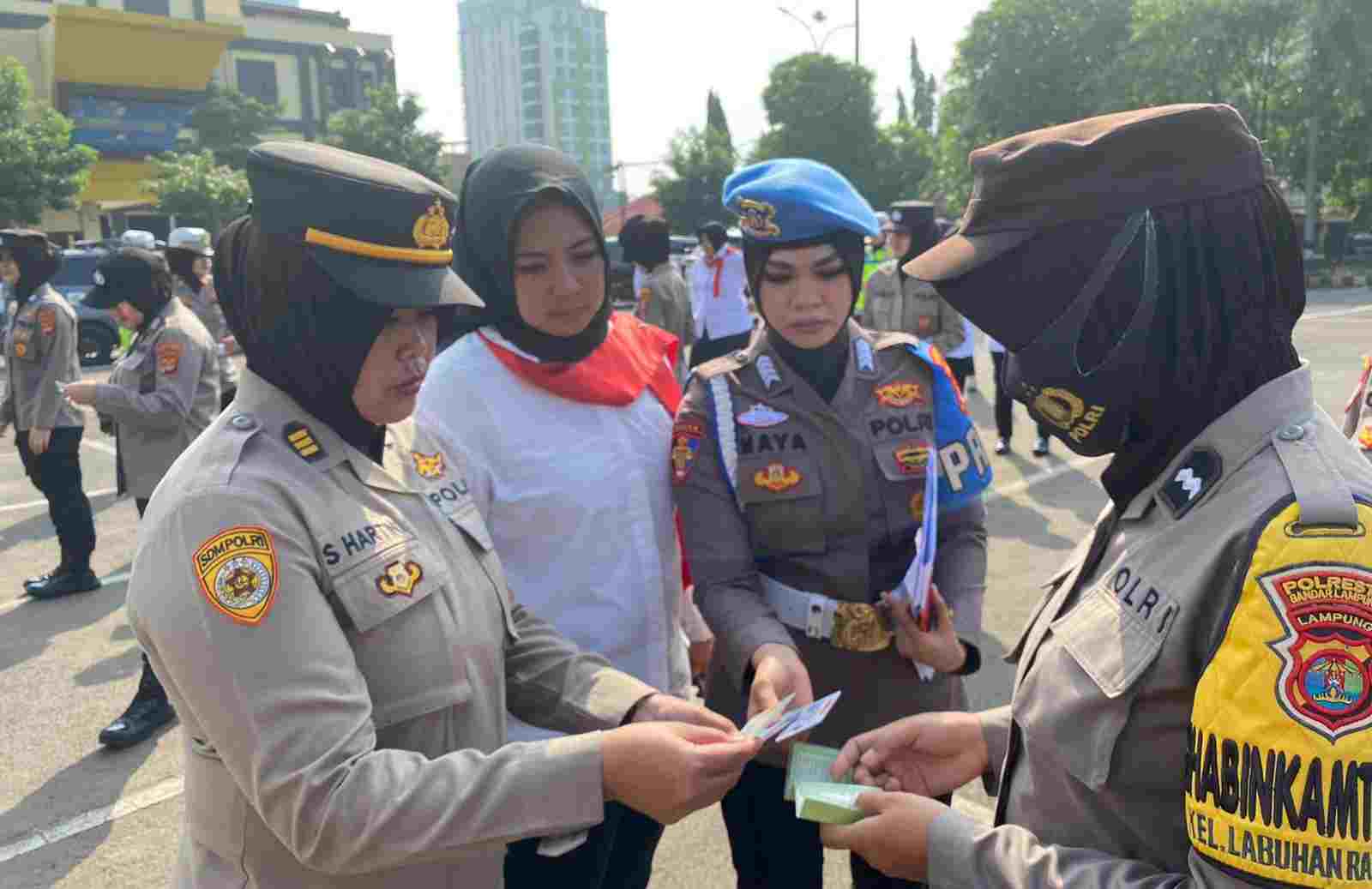 Polwan Polresta Bandar Lampung Jalani Pemeriksaan Gaktiblin Polwan Polresta Bandar Lampung Jalani Pemeriksaan Gaktiblin