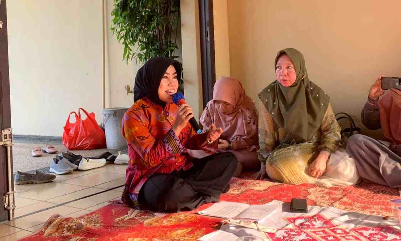 dr. Zam Zanariah Kawal Pengajian Rutin MW Forhati Lampung dr. Zam Zanariah Kawal Pengajian Rutin MW Forhati Lampung