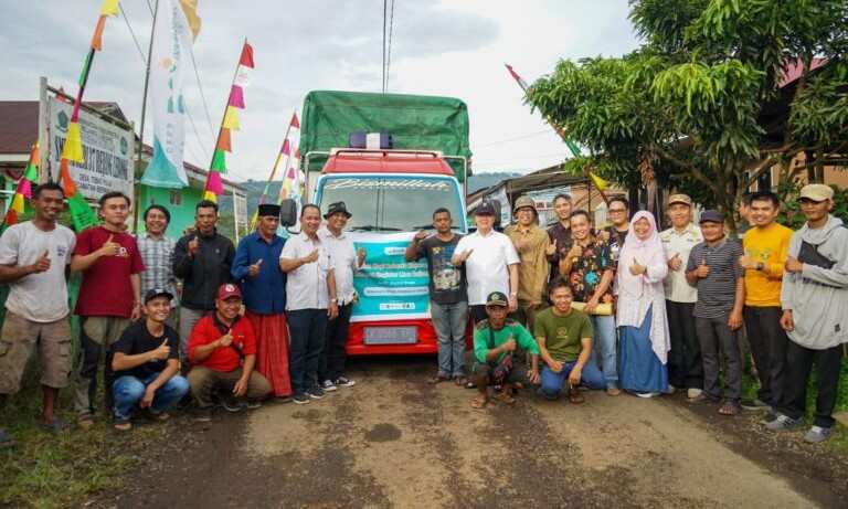 Pelepasan Pengiriman Kopi Robusta ke PT. Mayora Group oleh Gubernur Bengkulu Pelepasan Pengiriman Kopi Robusta ke PT. Mayora Group oleh Gubernur Bengkulu