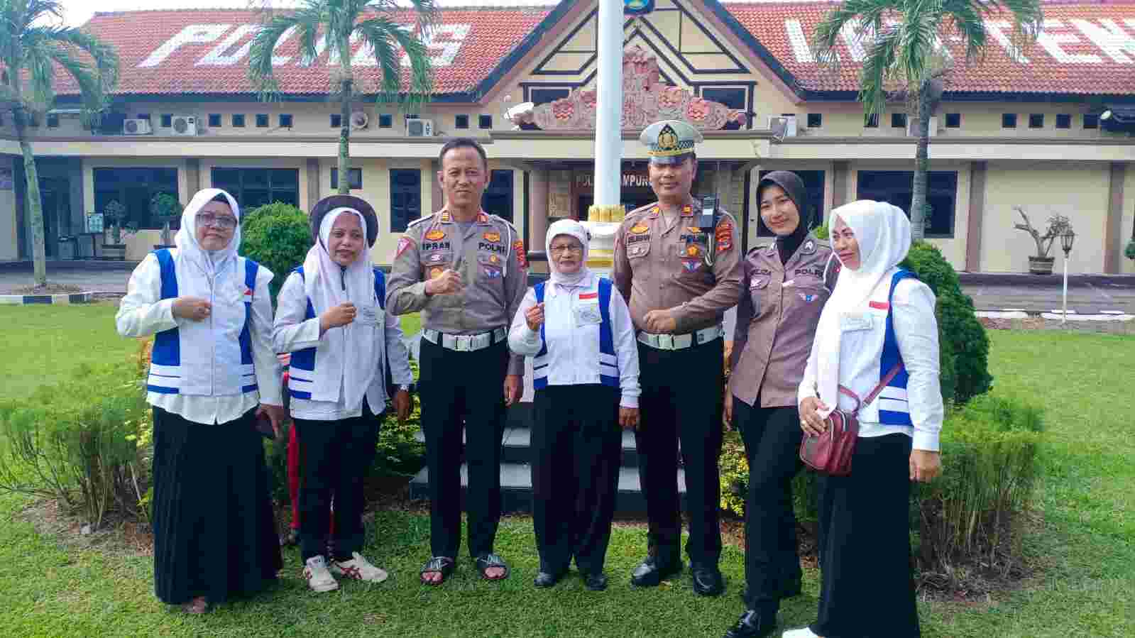 Kapolres Lampung Tengah, Polisi Adalah Sahabat Anak Kapolres Lampung Tengah, Polisi Adalah Sahabat Anak