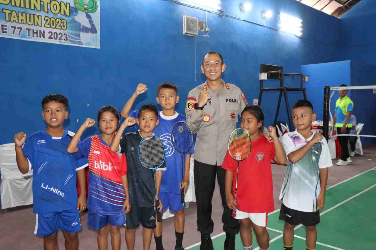 Jelang HUT Bhayangkara Ke-77 Kapolres Sergai Open Turnamen Badminton dan Tenis Meja Jelang HUT Bhayangkara Ke-77 Kapolres Sergai Open Turnamen Badminton dan Tenis Meja