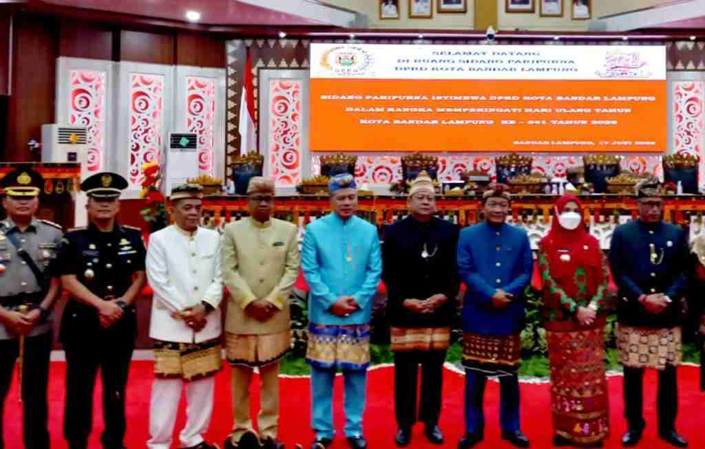 Hadiri HUT Kota Bandar Lampung ke 341, Azwar Yacub Ajak Masyarakat Ikut Kawal Pembangunan Hadiri HUT Kota Bandar Lampung ke 341, Azwar Yacub Ajak Masyarakat Ikut Kawal Pembangunan