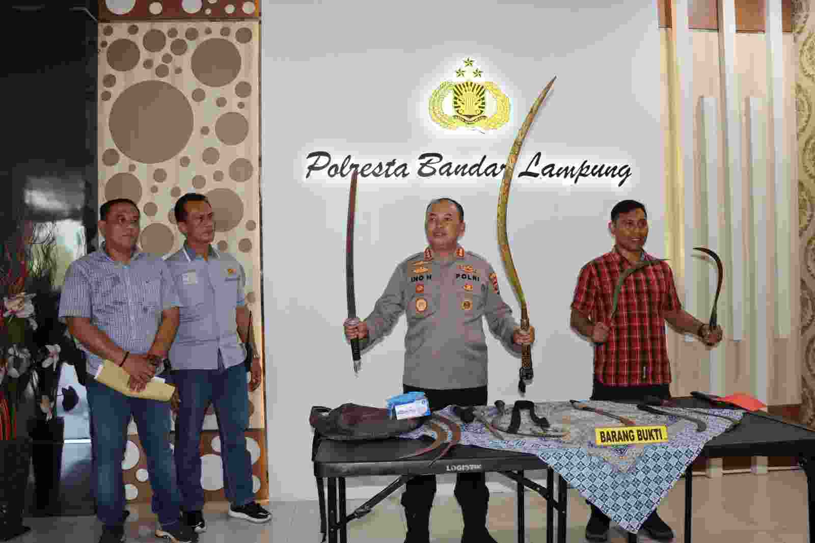 Polresta Bandar Lampung Amankan 83 Orang Anggota Genk Motor Kurun Waktu 2 Bulan Terakhir Polresta Bandar Lampung Amankan 83 Orang Anggota Genk Motor Kurun Waktu 2 Bulan Terakhir