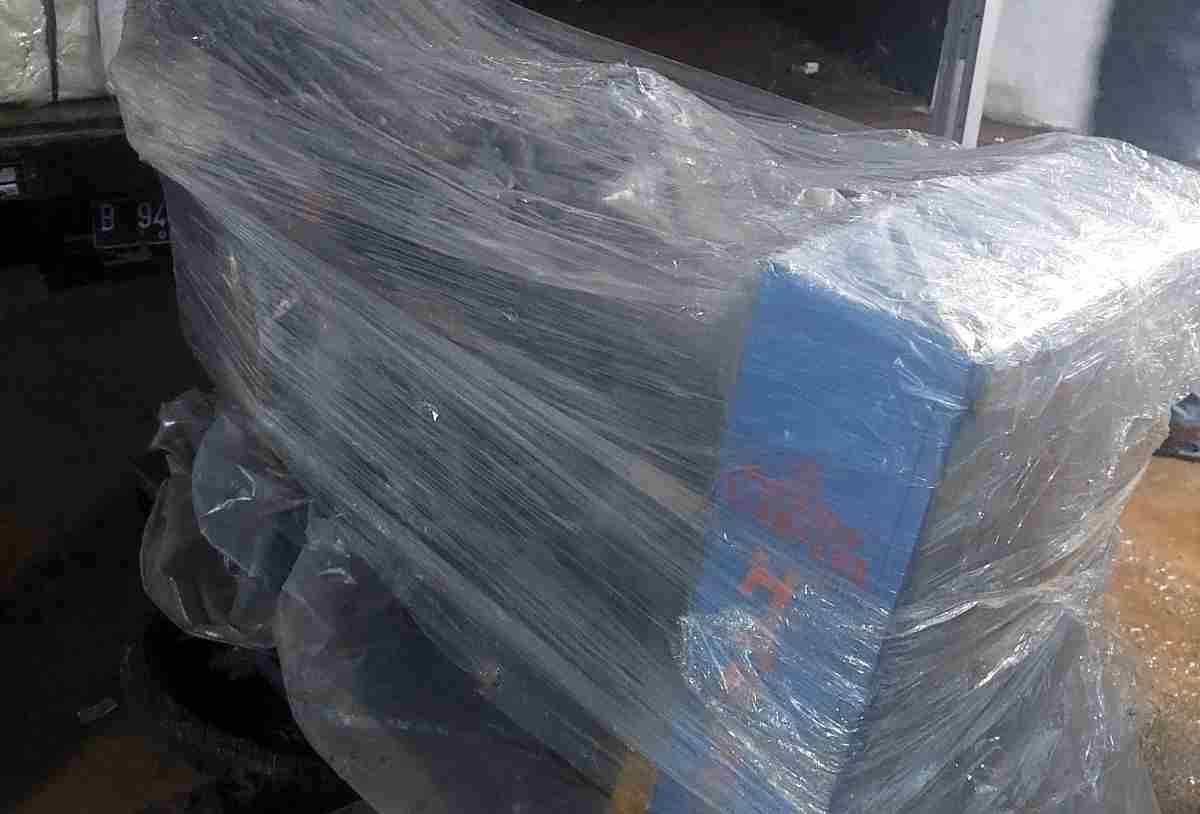 Pulau Dara Desa Air Biru, Dapat Bantuan Satu Unit Mesin Lampu Dari Gubernur Kepri Pulau Dara Desa Air Biru, Dapat Bantuan Satu Unit Mesin Lampu Dari Gubernur Kepri