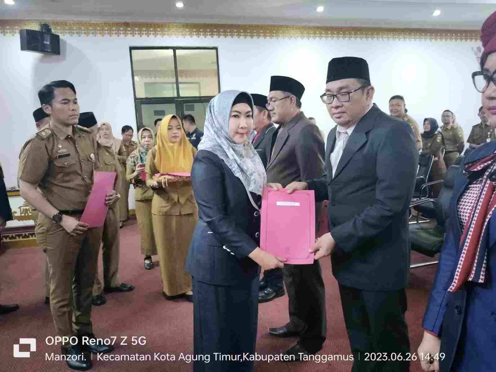 Bupati Tanggamus Melantik Pejabat Eselon II Untuk Jabatan Tinggi Pratama Bupati Tanggamus Melantik Pejabat Eselon II Untuk Jabatan Tinggi Pratama
