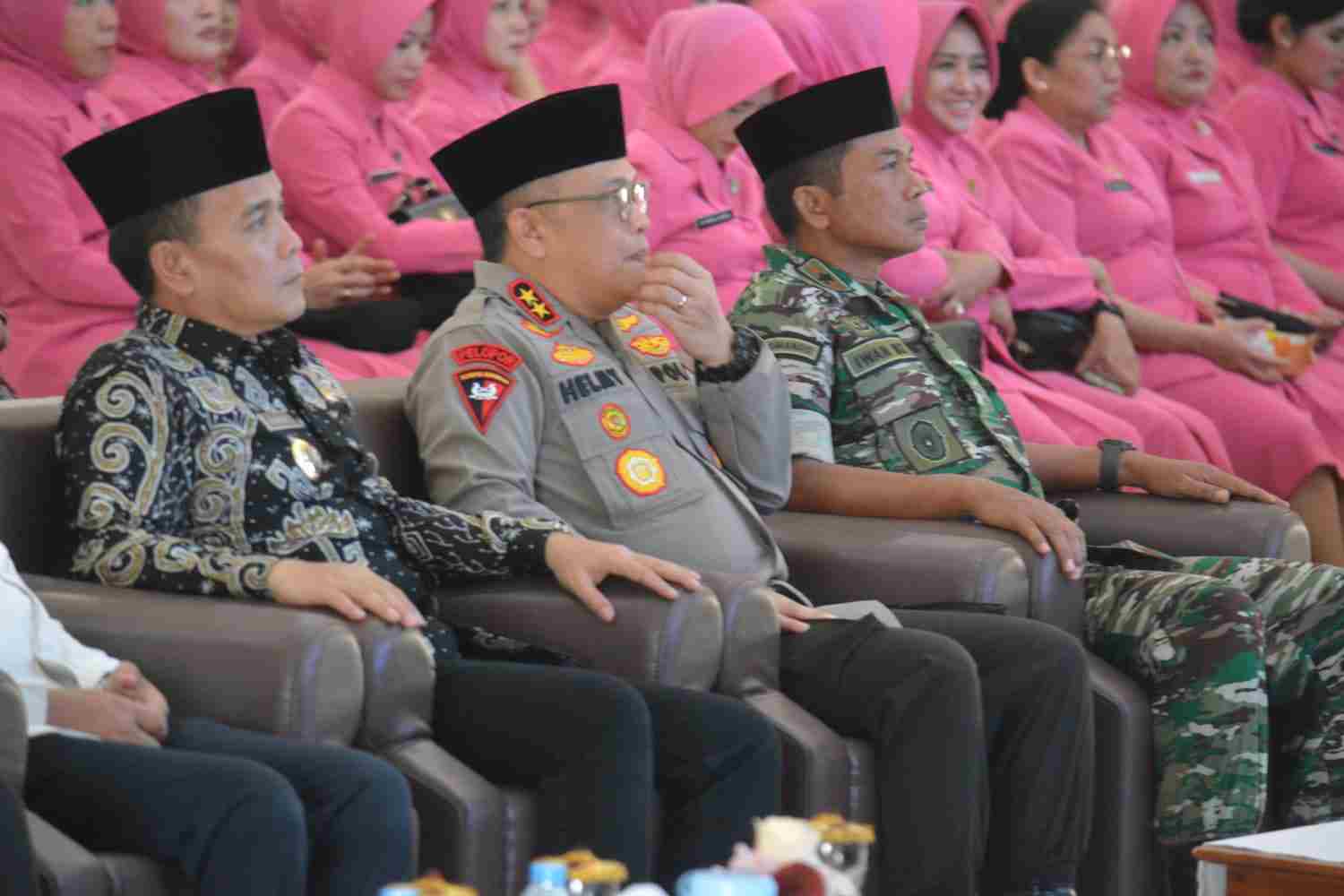 Danrem 043/Gatam Hadiri Do’a Bersama Lintas Agama Peringati Hari Bhayangkara ke-77 Danrem 043/Gatam Hadiri Do’a Bersama Lintas Agama Peringati Hari Bhayangkara ke-77