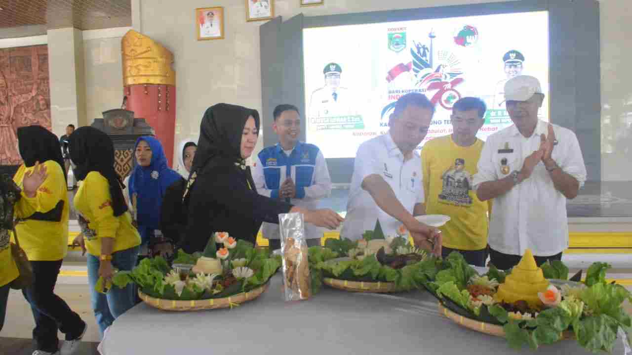 Drs. Rusmadi Hadiri Acara Hari Koperasi Indonesia ke-76 Tahun 2023 Drs. Rusmadi Hadiri Acara Hari Koperasi Indonesia ke-76 Tahun 2023