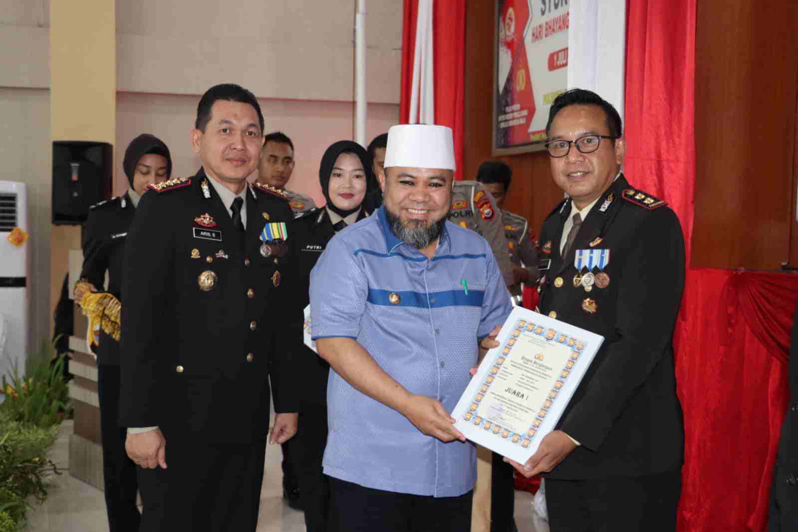 HUT Bhayangkara ke-77, Walikota Sampaikan Rasa Bangga HUT Bhayangkara ke-77, Walikota Sampaikan Rasa Bangga