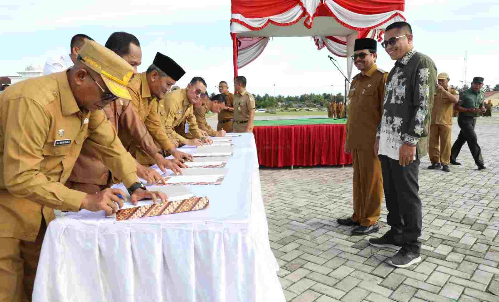 ASN dan Pejabat Aceh Utara Nyatakan Netralitas Pada Pemilu Tahun 2024 ASN dan Pejabat Aceh Utara Nyatakan Netralitas Pada Pemilu Tahun 2024