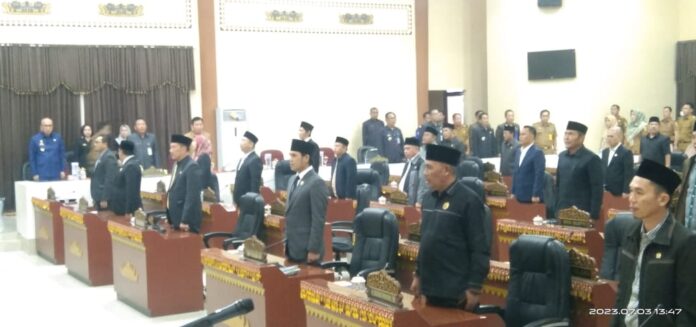 Rapat Paripurna DPRD Tanggamus Dalam Rangka Penyampaian Laporan Hasil Pembahasan Rapat Paripurna DPRD Tanggamus Dalam Rangka Penyampaian Laporan Hasil Pembahasan