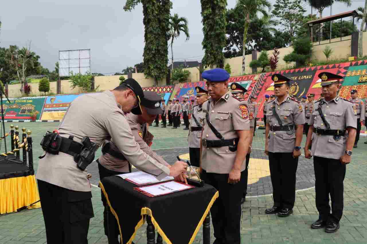 Polres Tanggamus Sertijab 2 Kapolsek dan Kukuhkan Kasatpolair dan Polsek Pematang Sawa Polres Tanggamus Sertijab 2 Kapolsek dan Kukuhkan Kasatpolair dan Polsek Pematang Sawa