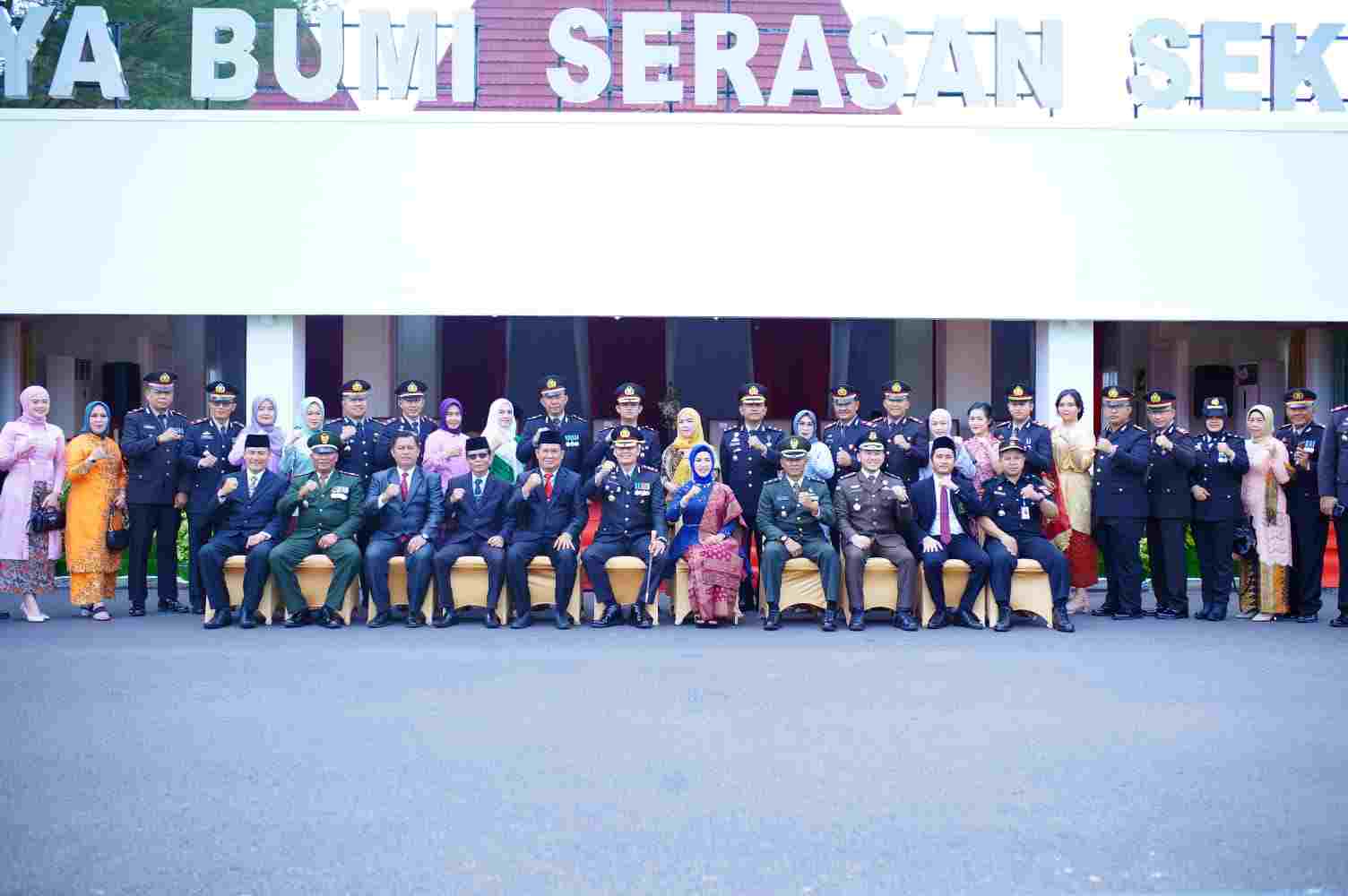 Peringatan Hari Bhayangkara ke-77 Di Muba Momentum Tingkatkan Profesionalisme Polri Peringatan Hari Bhayangkara ke-77 Di Muba Momentum Tingkatkan Profesionalisme Polri