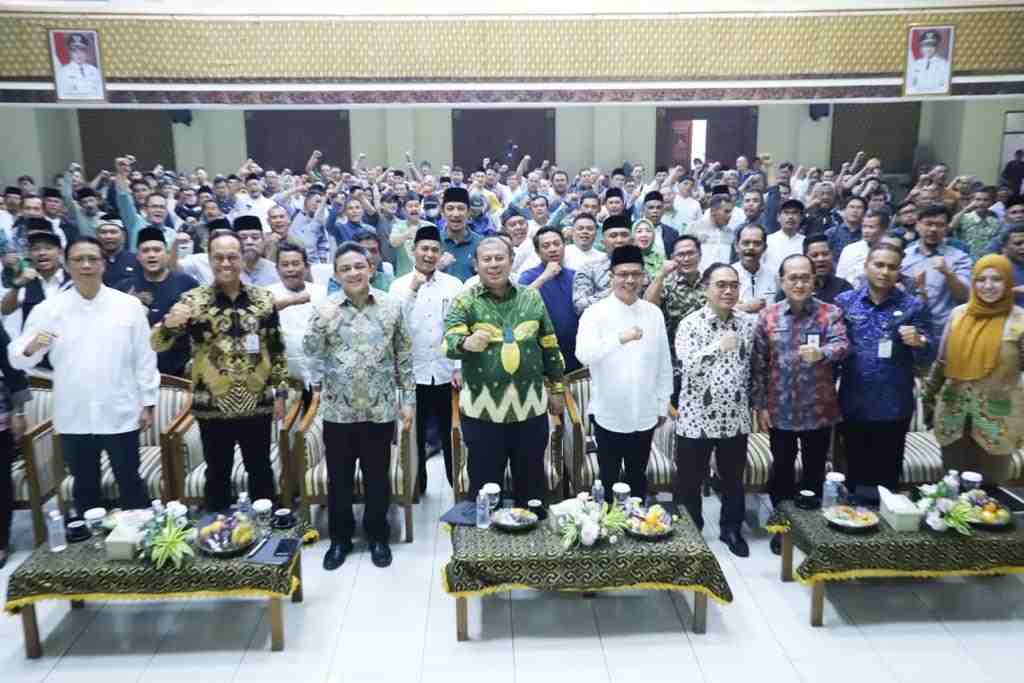 Tim Kemendagri, DPR-RI, Kemenkeu dan Kemendes PDTT Monev Realisasi APBD dan Sosialisasi Kebijakan Dana Transfer Tim Kemendagri, DPR-RI, Kemenkeu dan Kemendes PDTT Monev Realisasi APBD dan Sosialisasi Kebijakan Dana Transfer