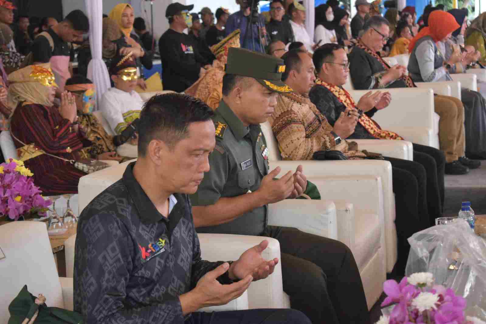 Kasiter Kasrem Rem 043/Gatam Hadiri Krakatau Festival Tahun 2023 Kasiter Kasrem Rem 043/Gatam Hadiri Krakatau Festival Tahun 2023
