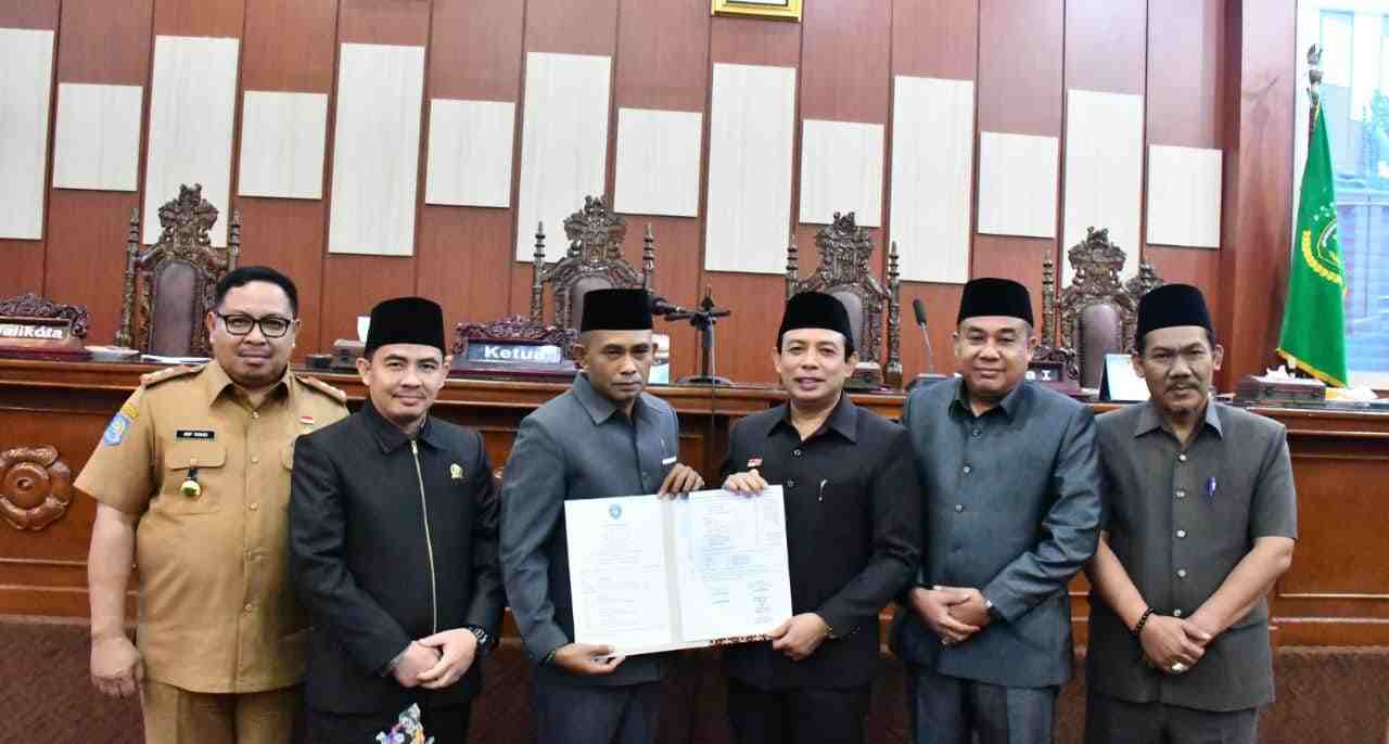 Sah, Raperda Pertanggungjawaban Pelaksanaan APBD 2022 Disetujui Jadi Perda Sah, Raperda Pertanggungjawaban Pelaksanaan APBD 2022 Disetujui Jadi Perda