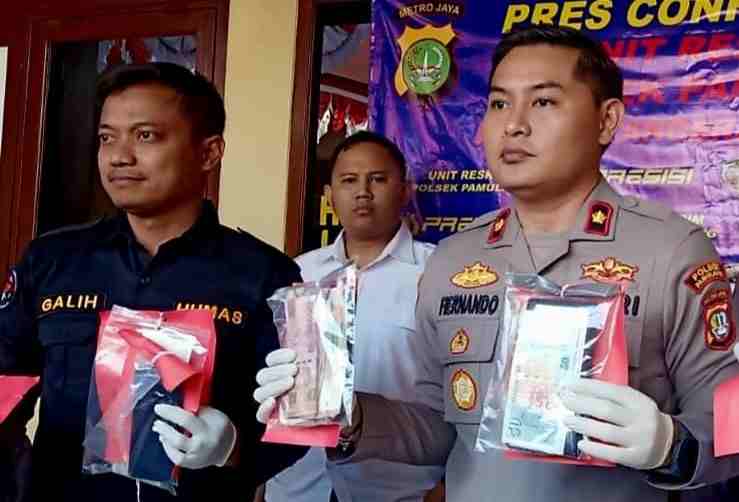 Dua Geng Motor Tawuran Satu Korban Luka Bacok, Polsek Pamulang Tangkap Dua Pelaku Dua Geng Motor Tawuran Satu Korban Luka Bacok, Polsek Pamulang Tangkap Dua Pelaku